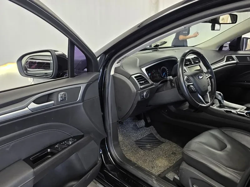 Ford Mondeo 4Th Generation 2.0 Trend, снимка 10 - Автомобили и джипове - 56287210