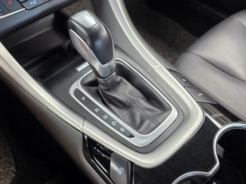 Ford Mondeo 4Th Generation 2.0 Trend, снимка 9 - Автомобили и джипове - 56287210