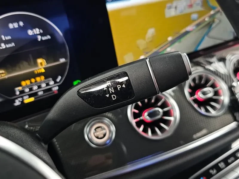 Mercedes-Benz CLS 400 d 4MATIC AMG/ BURMESTER/ 360/ HEADUP/ ������/ DIST | Mobile.bg � ����������� 9