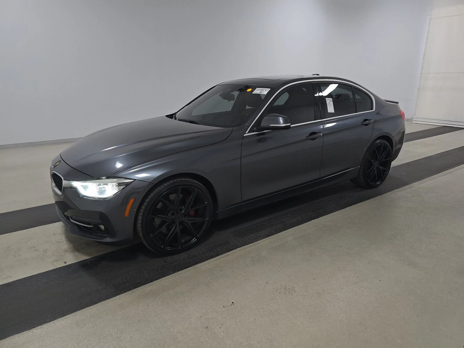 BMW 340, снимка 1