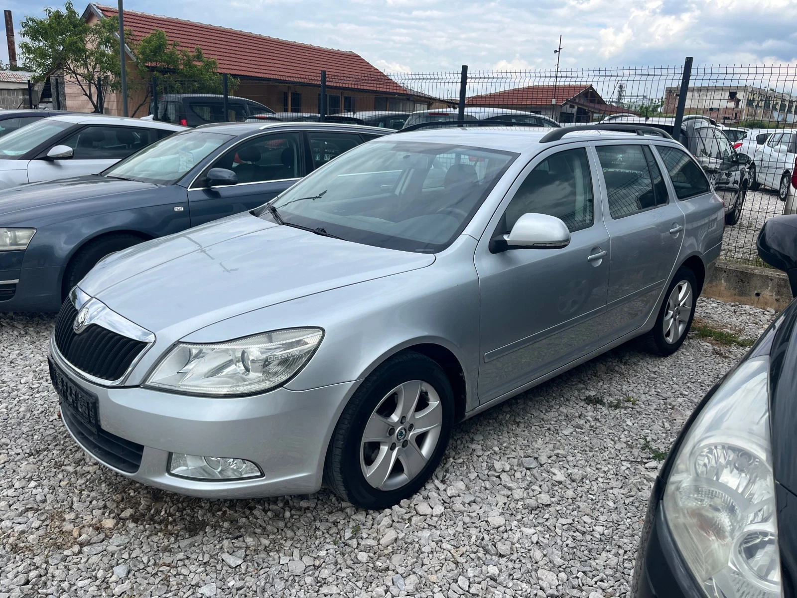 Skoda Octavia 1.9 TDI DSG - изображение 4