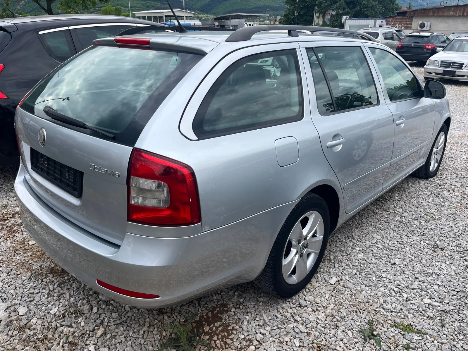 Skoda Octavia 1.9 TDI DSG - изображение 6