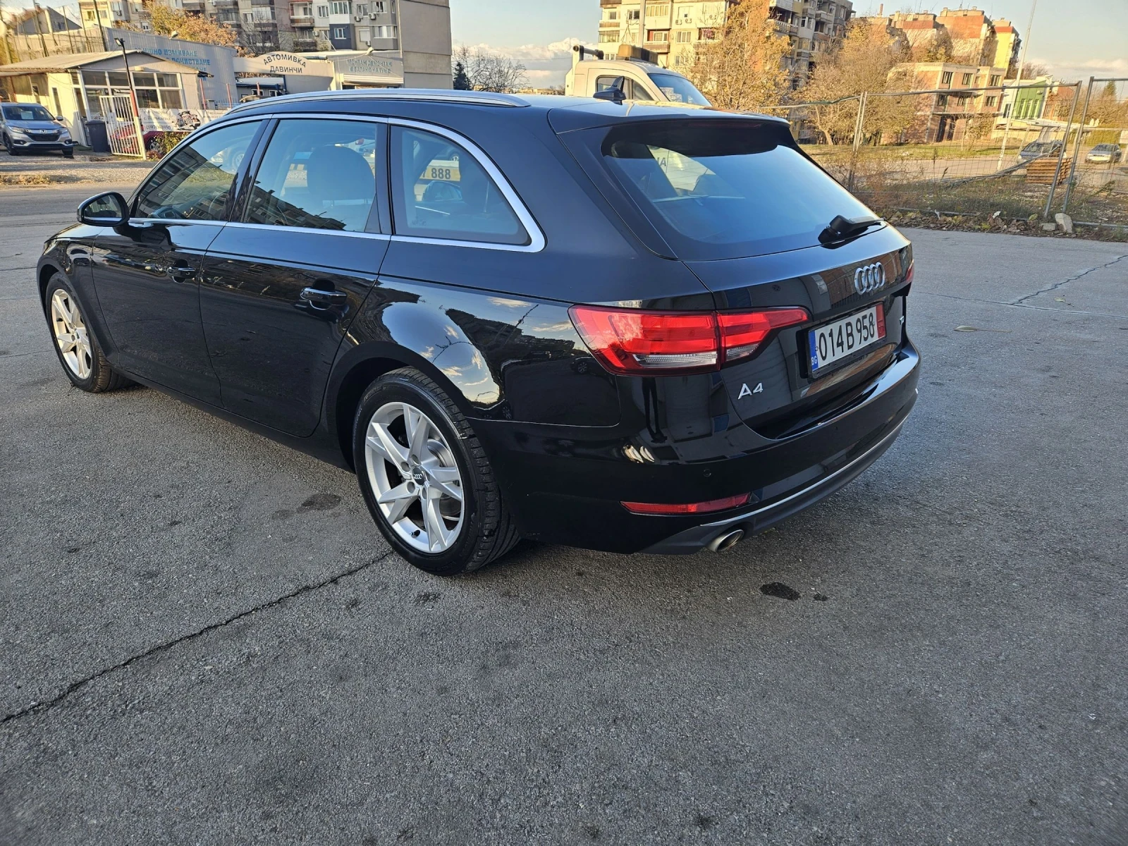 Audi A4 2.0TDI/150кс/АВТОМАТ/ПЕРФЕКТНА/ - изображение 5