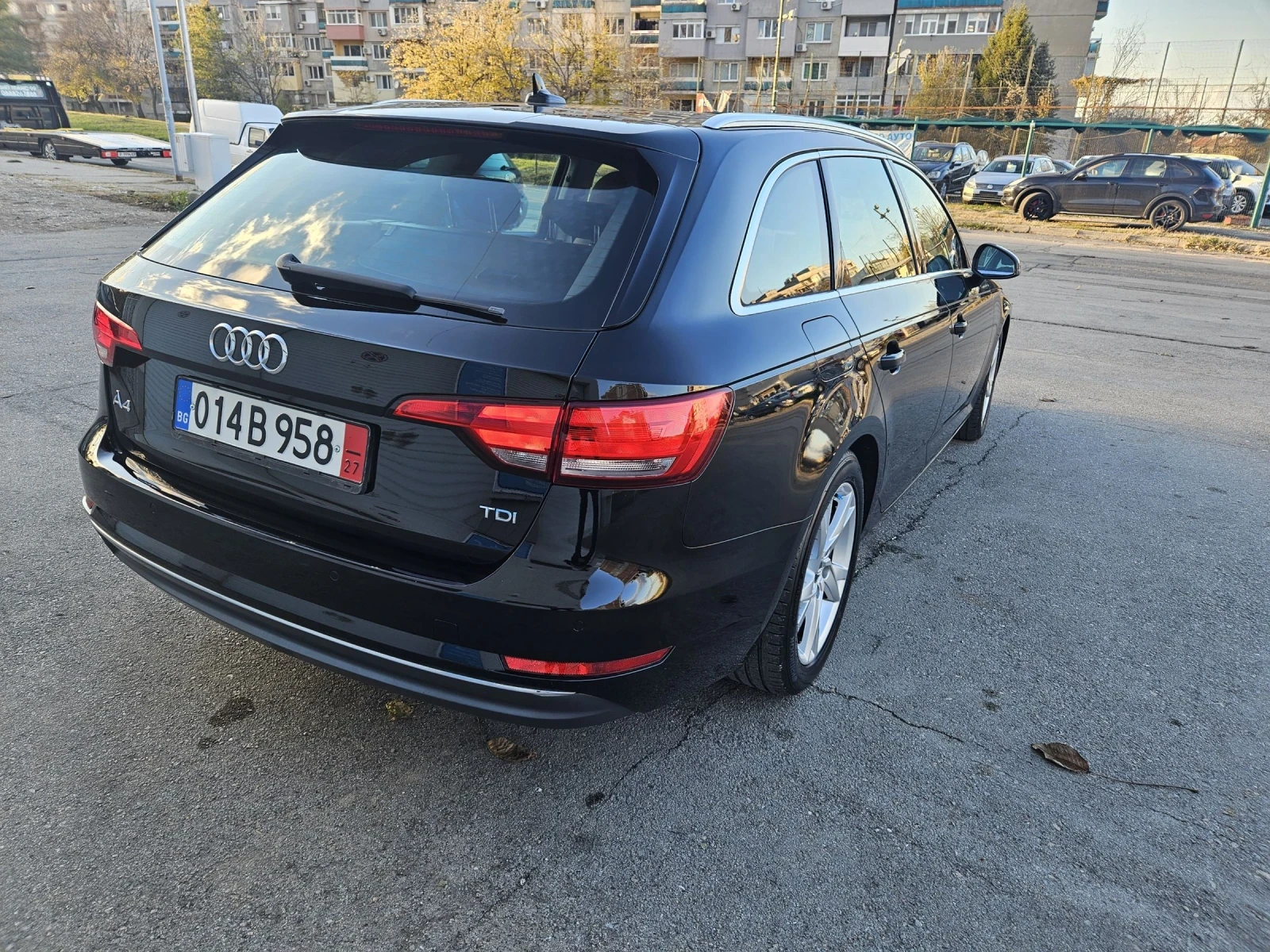 Audi A4 2.0TDI/150кс/АВТОМАТ/ПЕРФЕКТНА/ - изображение 4