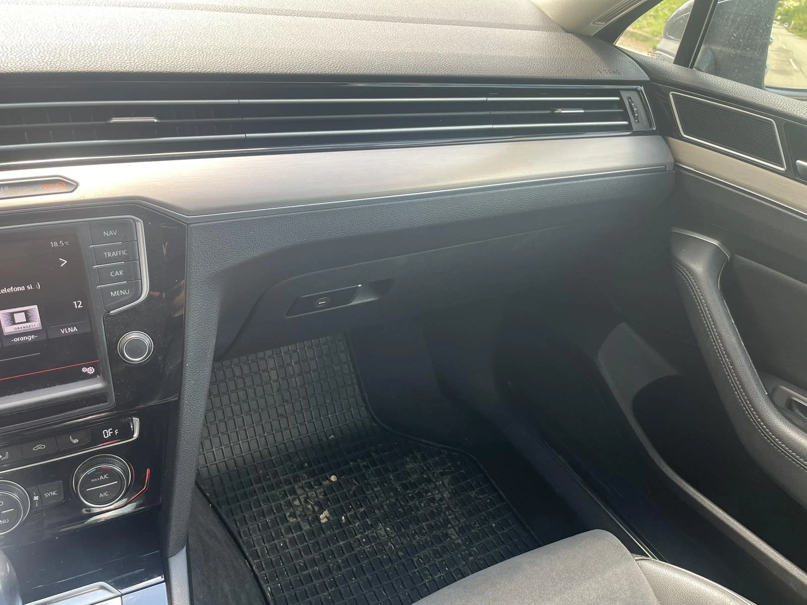 VW Passat Passat B8 - изображение 10