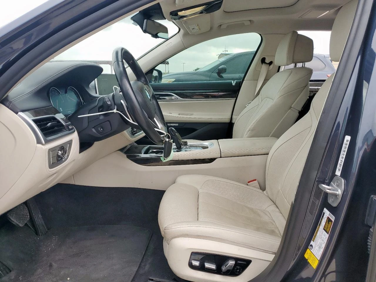 BMW 740 L* HEAD UP* ПАНОРАМА* HARMAN - изображение 7