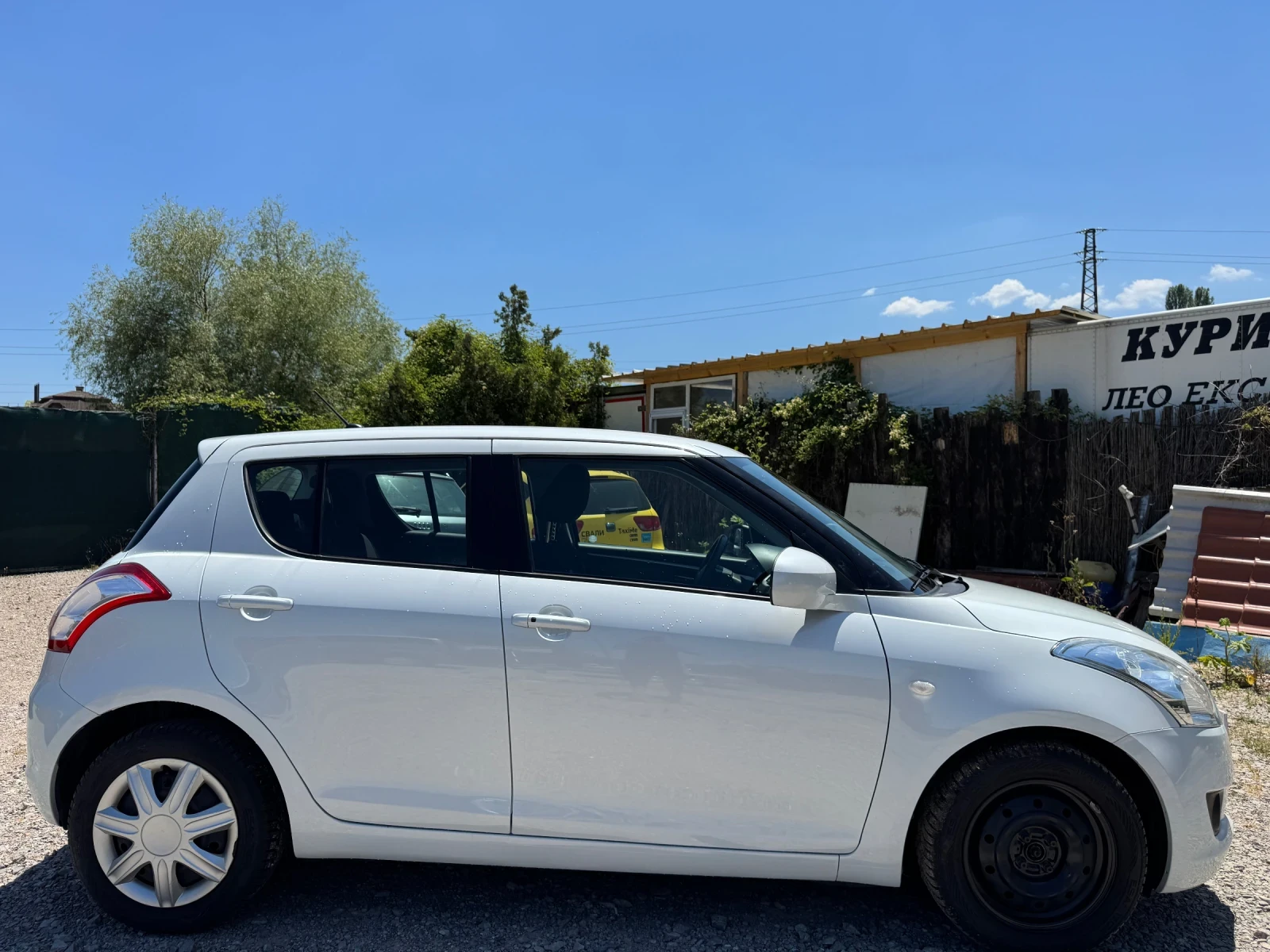 Suzuki Swift 1.2  - изображение 7