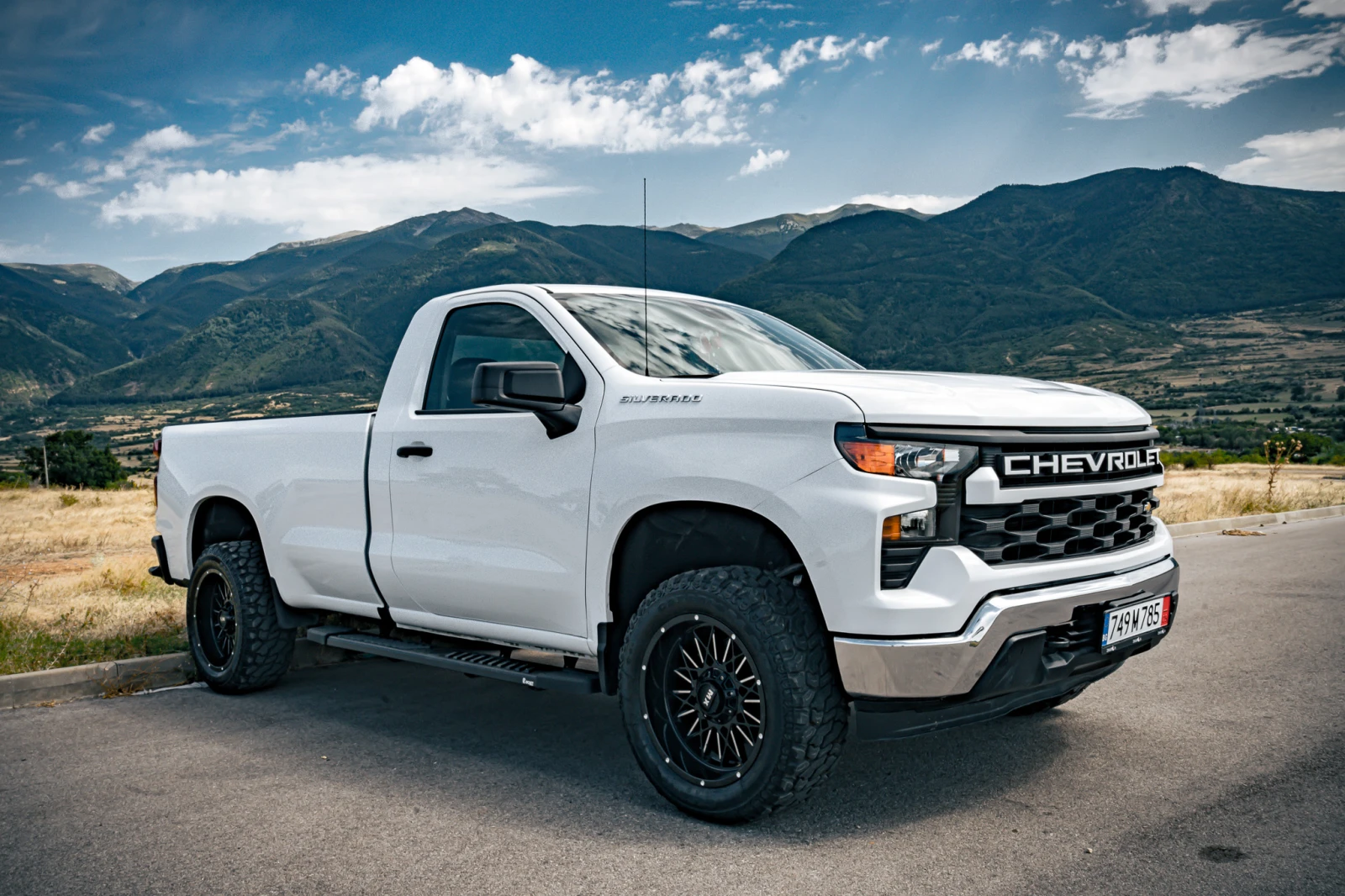 Chevrolet Silverado 5.3 - изображение 2