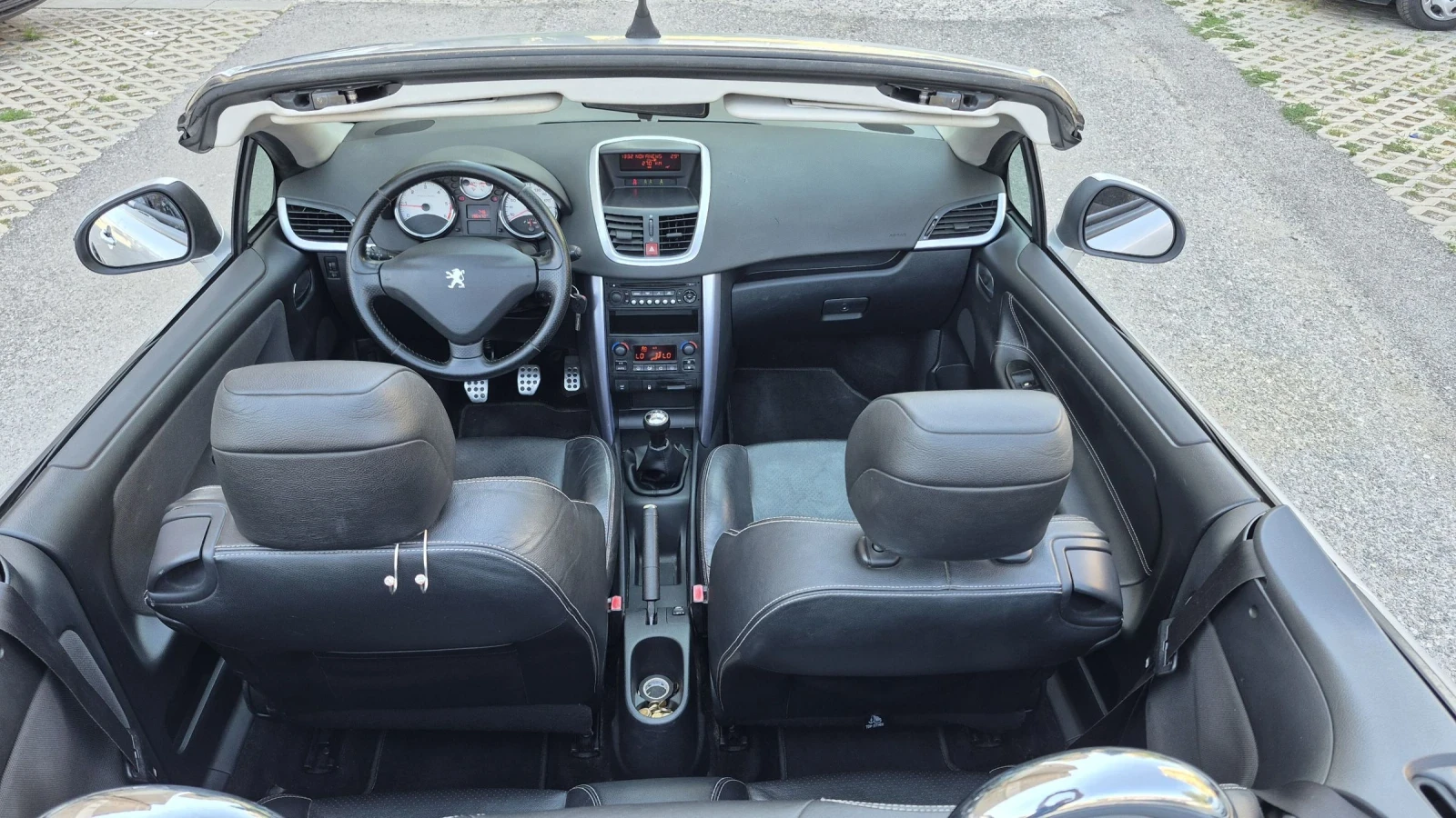 Peugeot 207 CC 1.6 hdi * Kожен салон * Бартер * Лизинг - изображение 10