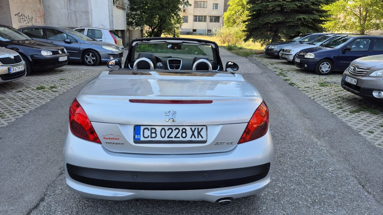 Peugeot 207 CC 1.6 hdi * Kожен салон * Бартер * Лизинг - изображение 4