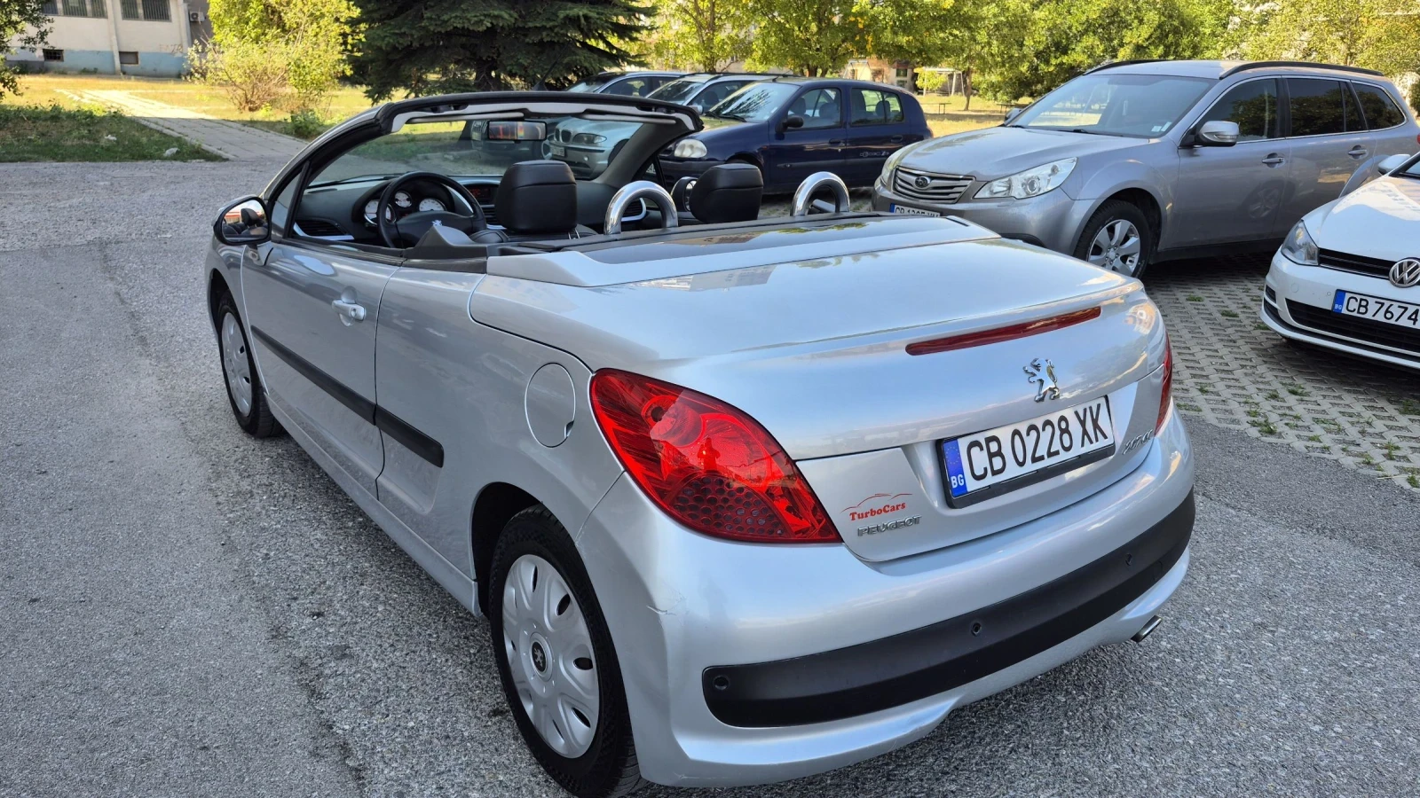 Peugeot 207 CC 1.6 hdi * Kожен салон * Бартер * Лизинг - изображение 3