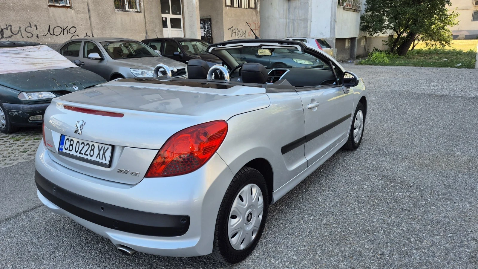 Peugeot 207 CC 1.6 hdi * Kожен салон * Бартер * Лизинг - изображение 5