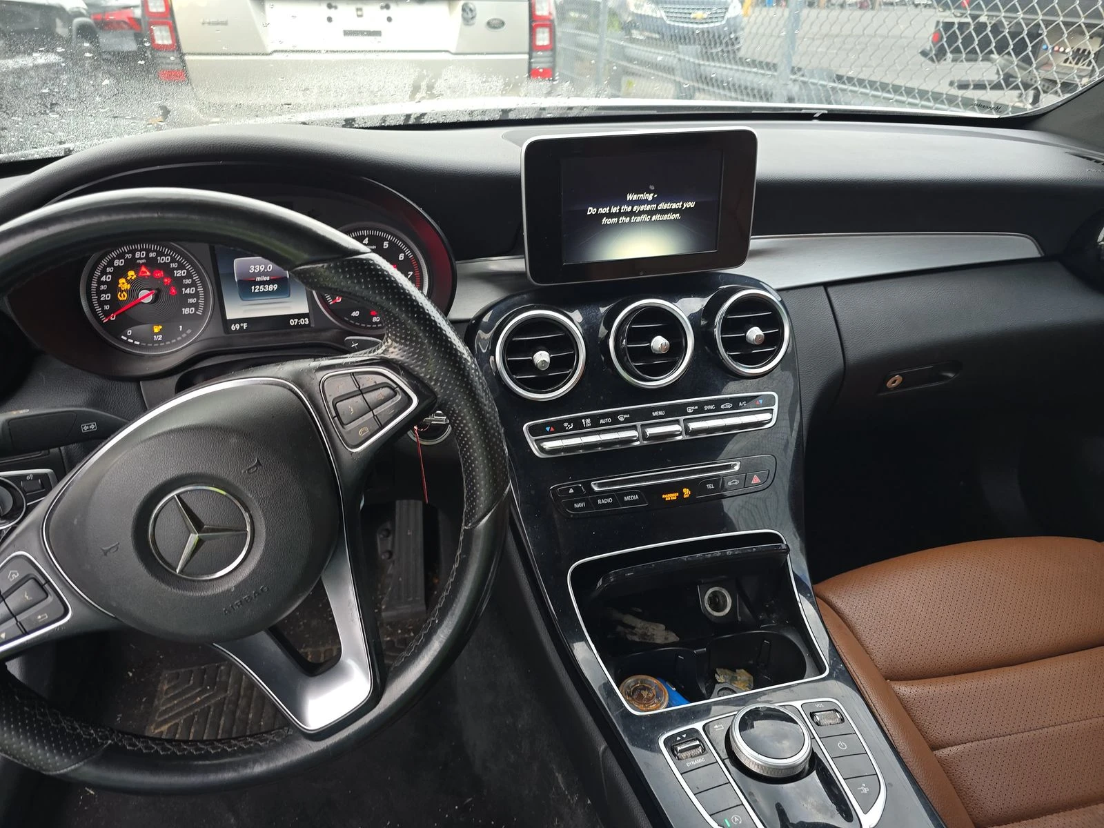 Mercedes-Benz C 300 BURMESTER* ПОДГРЕВ* КАМЕРА* КЕЙЛЕС* LANE* ASSIST - изображение 10