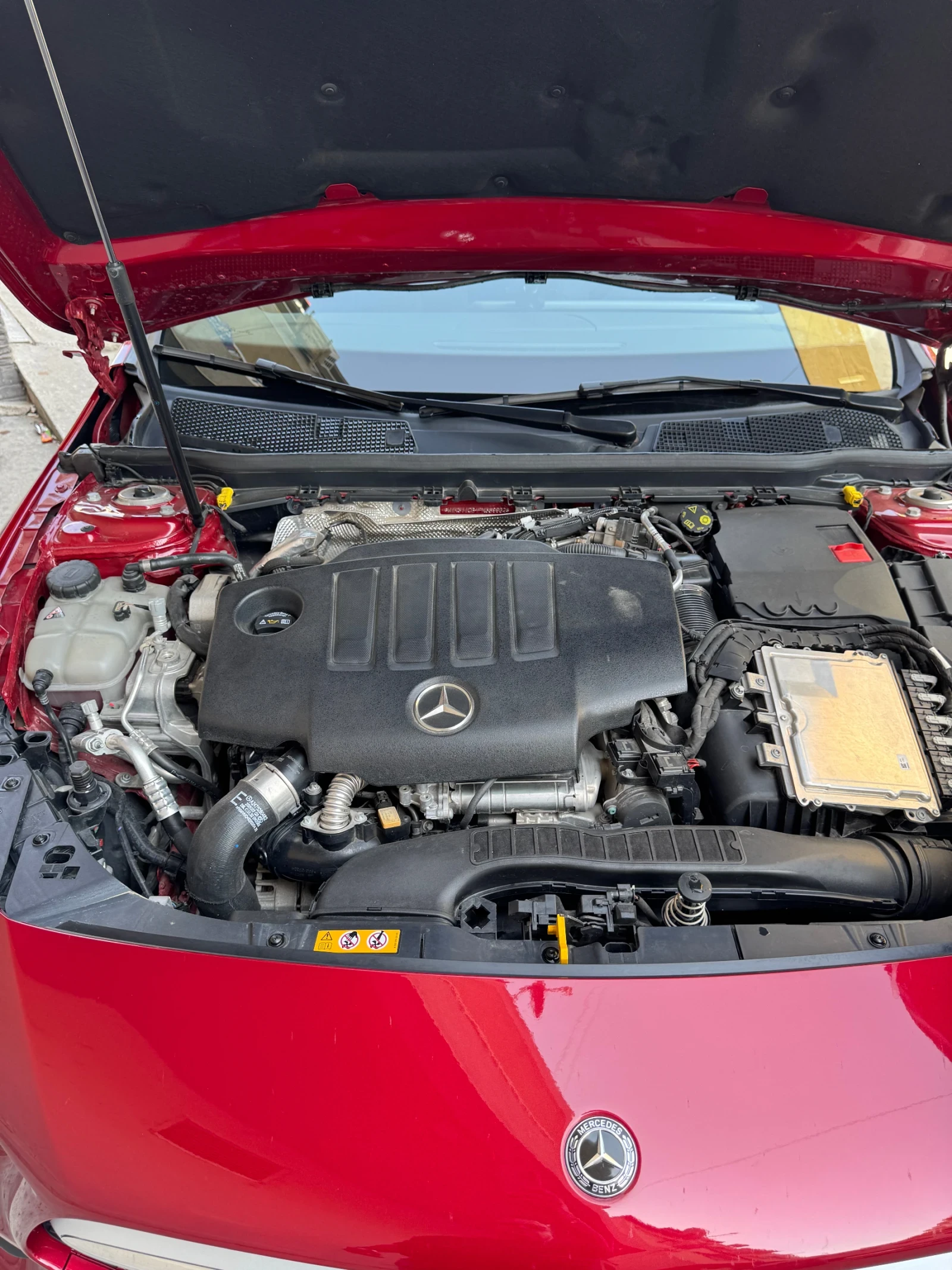 Mercedes-Benz CLA 200  - изображение 6