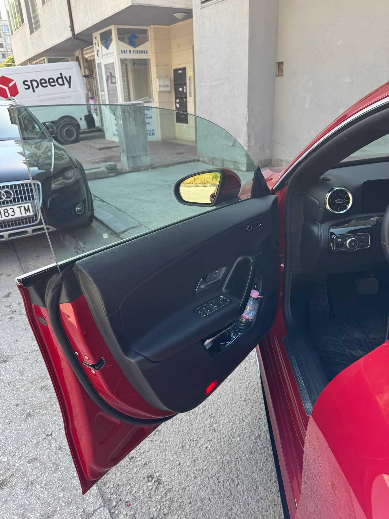 Mercedes-Benz CLA 200  - изображение 10