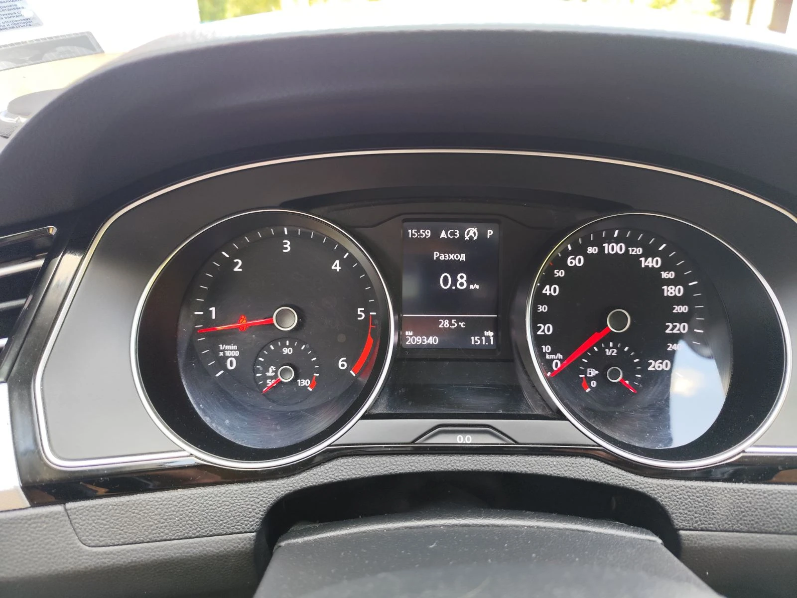 VW Passat 2.0 TDI, DSG | Mobile.bg   6