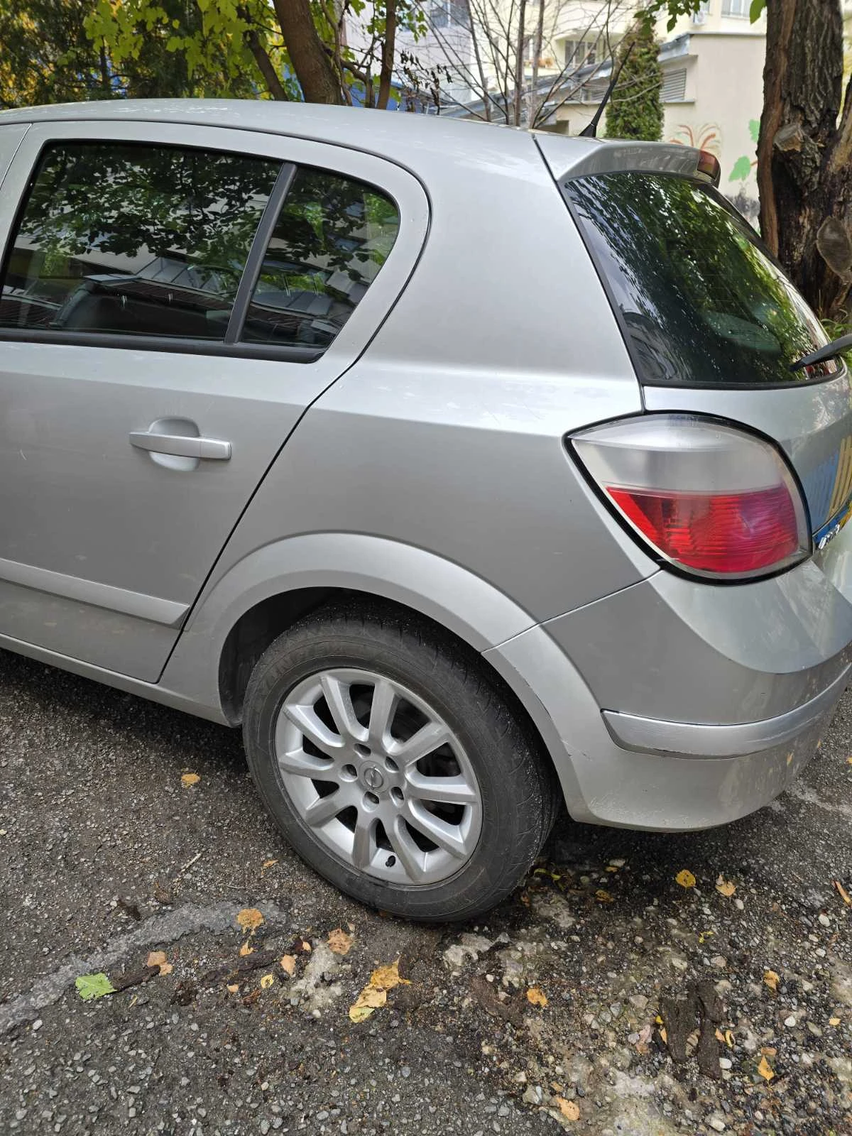 Opel Astra 1.7 - изображение 2