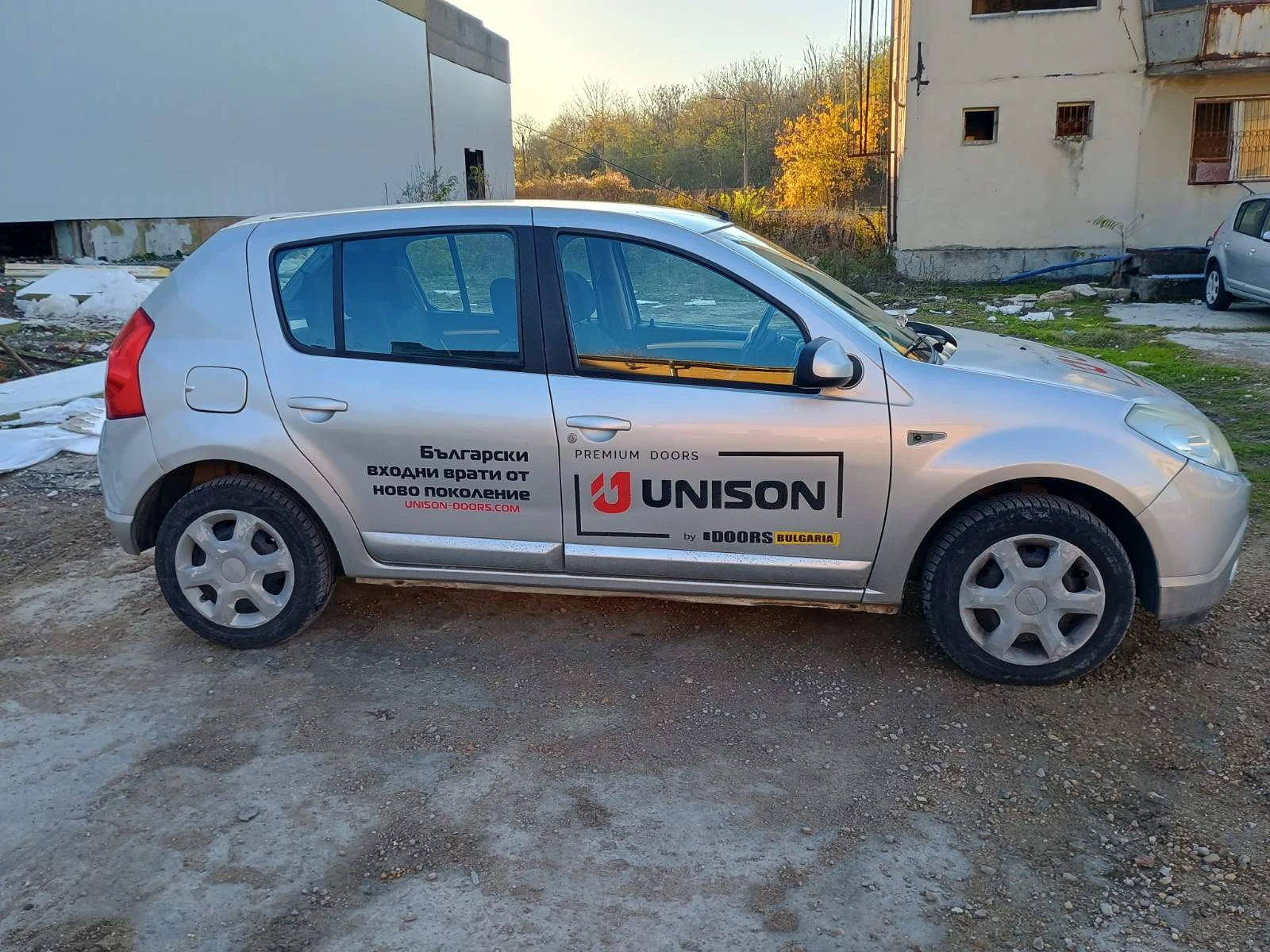 Dacia Sandero 1.4 бензин/газ - изображение 2