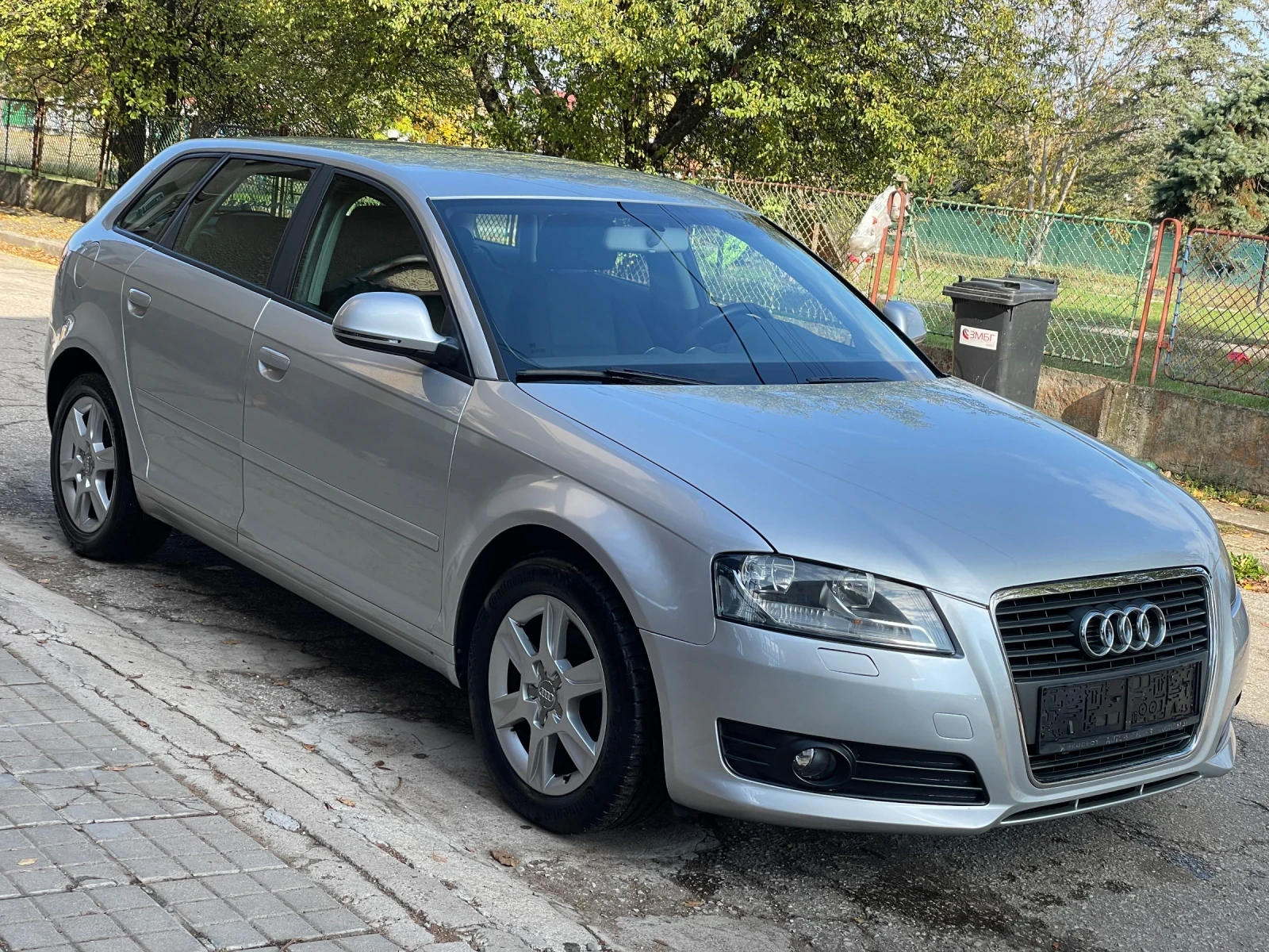 Audi A3 1.6i* 102kc* sportback* facelift*  - изображение 3