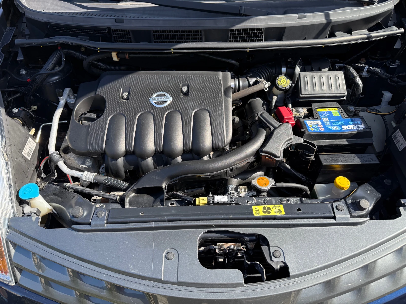 Nissan Note 1.6i Автомат.57000км., снимка 15 - Автомобили и джипове - 53835396