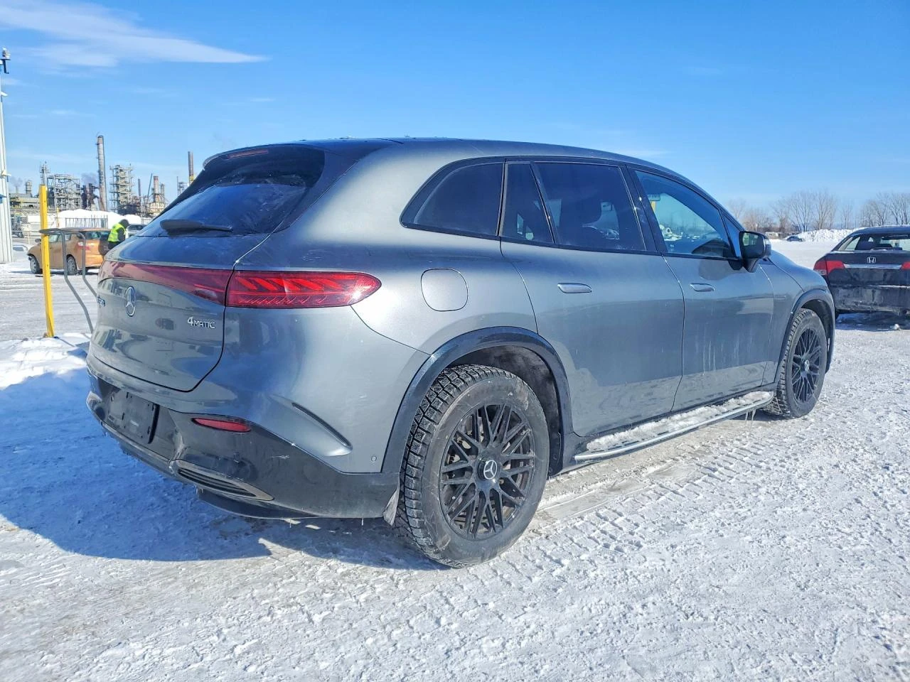 Mercedes-Benz EQS Suv 580 4Matic, снимка 3 - Автомобили и джипове - 53978321