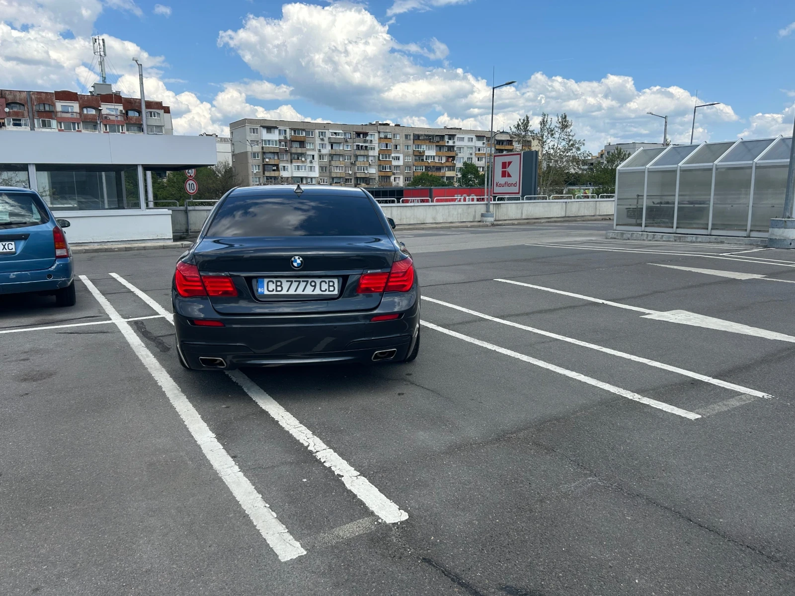 BMW 740  d xDrive M-Pack, снимка 3 - Автомобили и джипове - 54184580