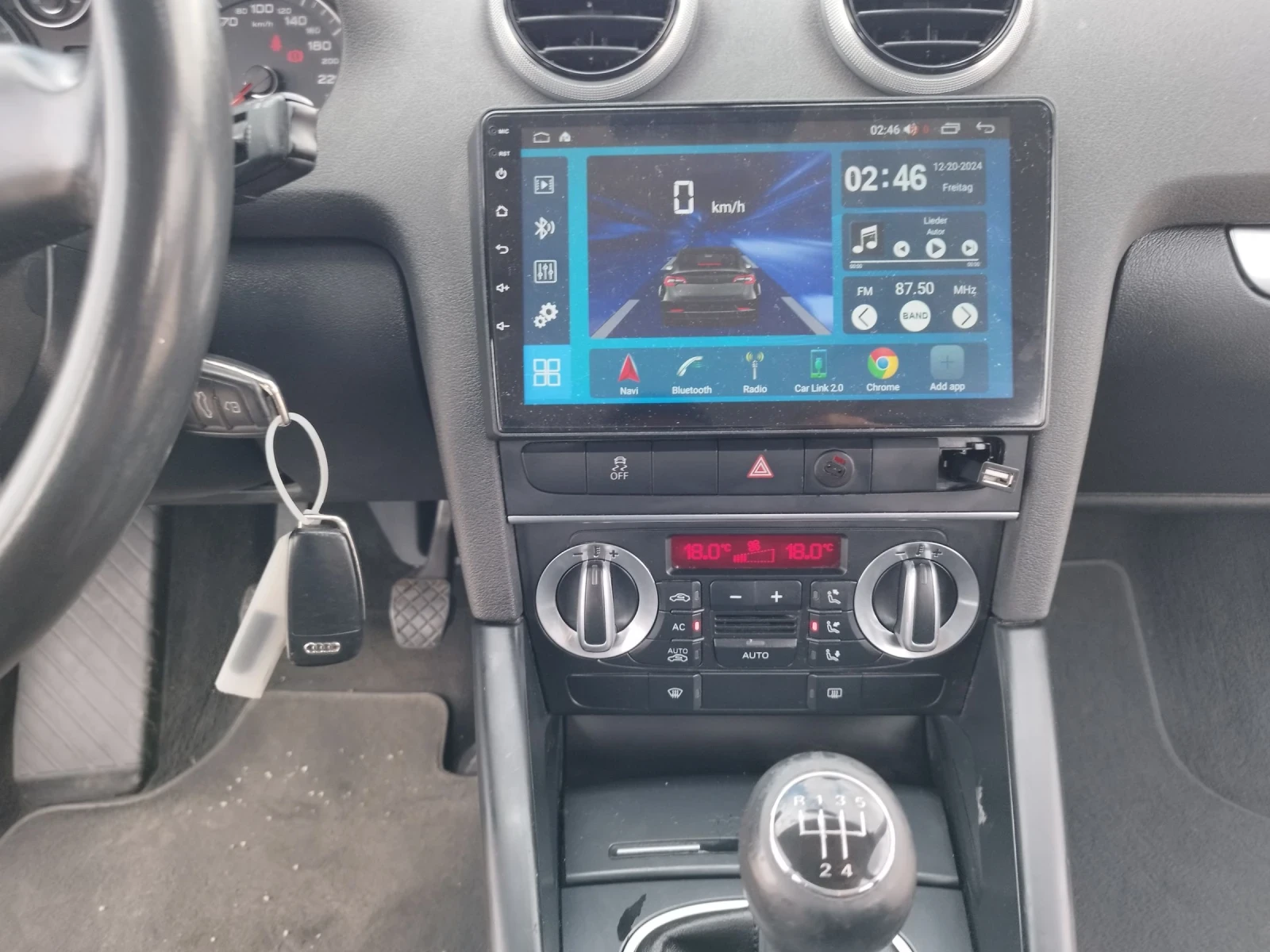 Audi A3 1.6 tdi 90 kc., снимка 13 - Автомобили и джипове - 54792940