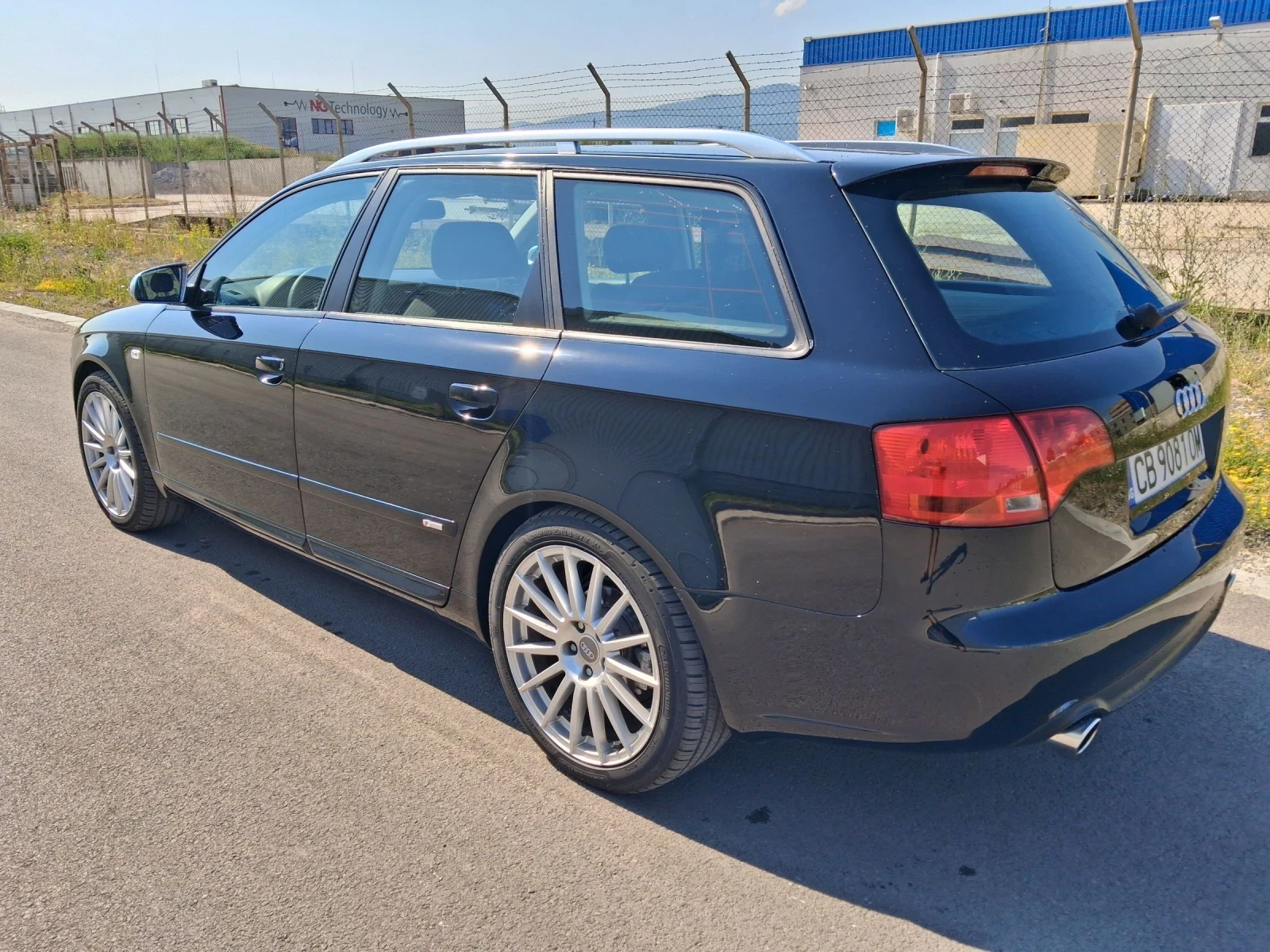 Audi A4 1.8t quattro, снимка 10 - Автомобили и джипове - 55003740