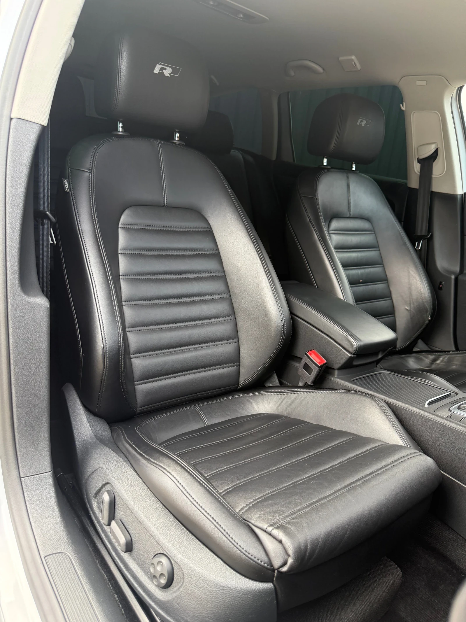 VW Passat R-LINE 4-MOTION DSG , снимка 13 - Автомобили и джипове - 55148684
