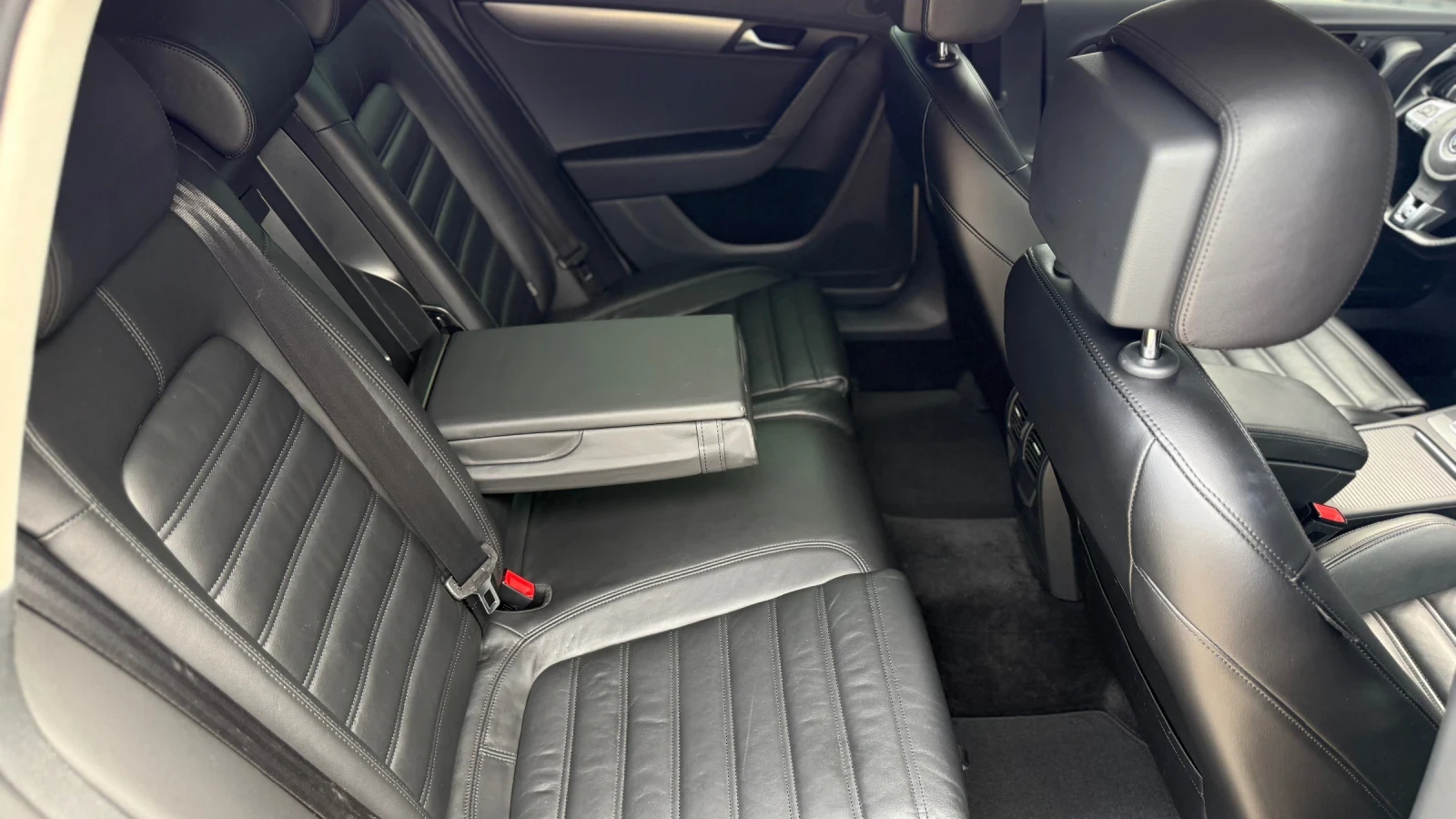 VW Passat R-LINE 4-MOTION DSG , снимка 14 - Автомобили и джипове - 55148684