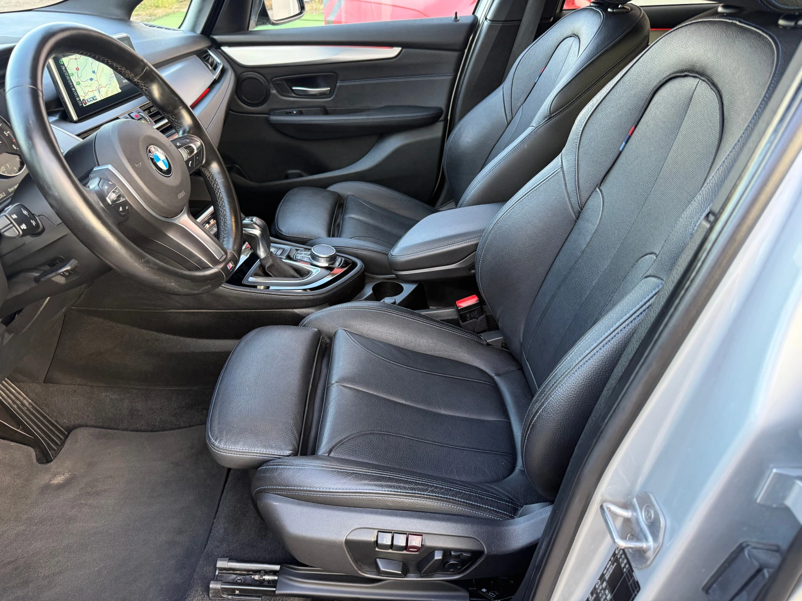 BMW 2 Gran Tourer 2.0xDrive* M ПАКЕТ* HEAD UP* K LESS* NAVI* ПОДГРЕВ, снимка 8 - Автомобили и джипове - 56078481