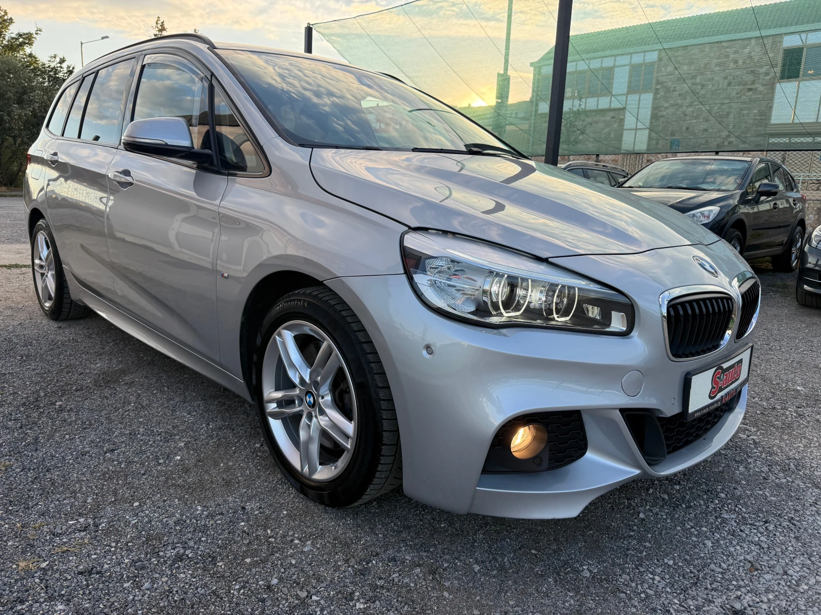 BMW 2 Gran Tourer 2.0xDrive* M ПАКЕТ* HEAD UP* K LESS* NAVI* ПОДГРЕВ, снимка 3 - Автомобили и джипове - 56078481