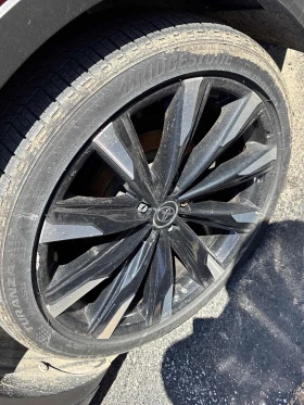 Toyota Crown, снимка 16