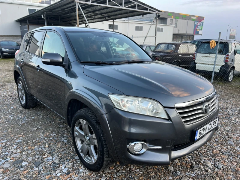 Toyota Rav4 2.2D 4X4/ FACE/Автоматик/ Подгрев/ Кожа/ Алкантара, снимка 3 - Автомобили и джипове - 48326256