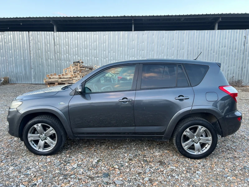 Toyota Rav4 2.2D 4X4/ FACE/Автоматик/ Подгрев/ Кожа/ Алкантара, снимка 8 - Автомобили и джипове - 48326256