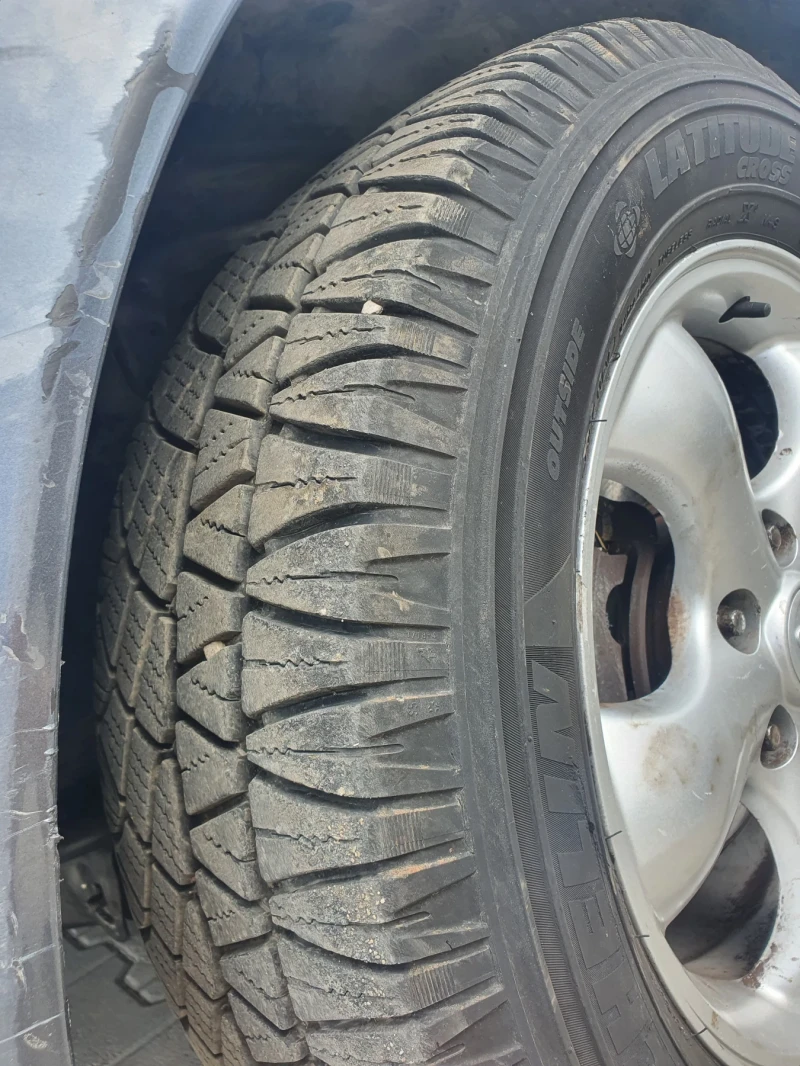 SsangYong Kyron 2.0Xdi (141) 4WD , снимка 3 - Автомобили и джипове - 51221009