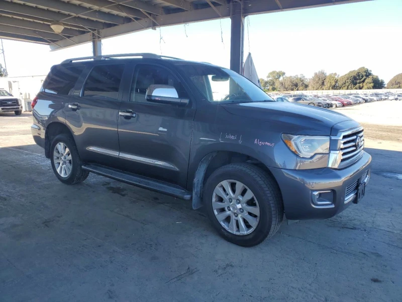 Toyota Sequoia PLATINUM AWD/АВТОКРЕДИТИРАНЕ, снимка 4 - Автомобили и джипове - 52482125