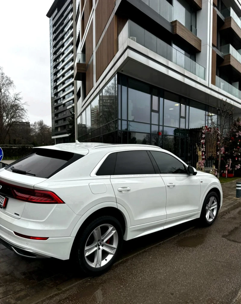 Audi Q8 mild hybrid ПРОМОЦИЯ ДО 31.1.26 -2000 ЛВ!!!!, снимка 5 - Автомобили и джипове - 52643196