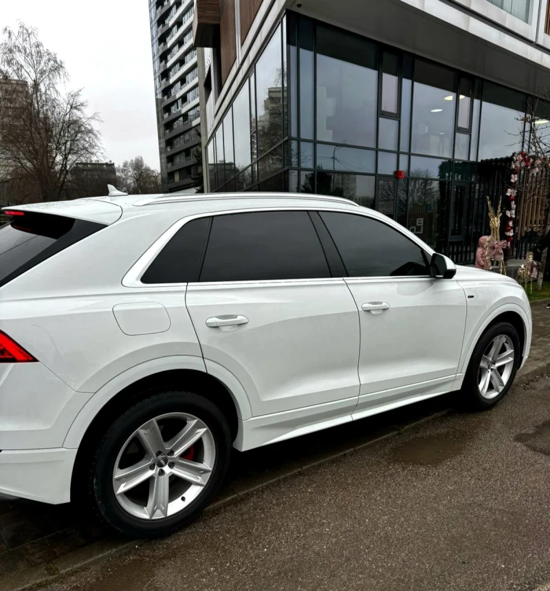 Audi Q8 mild hybrid ПРОМОЦИЯ ДО 31.1.26 -2000 ЛВ!!!!, снимка 6 - Автомобили и джипове - 52643196