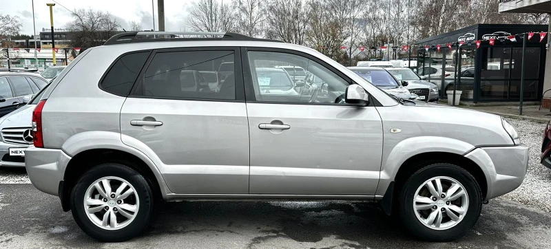 Hyundai Tucson 2.0i 141HP BIFUEL , снимка 4 - Автомобили и джипове - 52671522