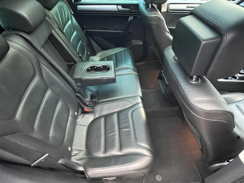 VW Touareg 3.0 TDI 204 HP, снимка 6 - Автомобили и джипове - 52795759