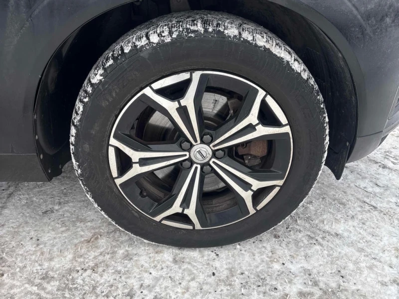 Volvo XC60 * Momentum * CARFAX * БЕЗ ПЪРВОНАЧАЛНА ВНОСКА, снимка 7 - Автомобили и джипове - 52877780