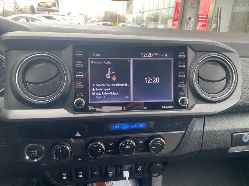 Toyota Tacoma 3.5 Double cab, снимка 15 - Автомобили и джипове - 53340334