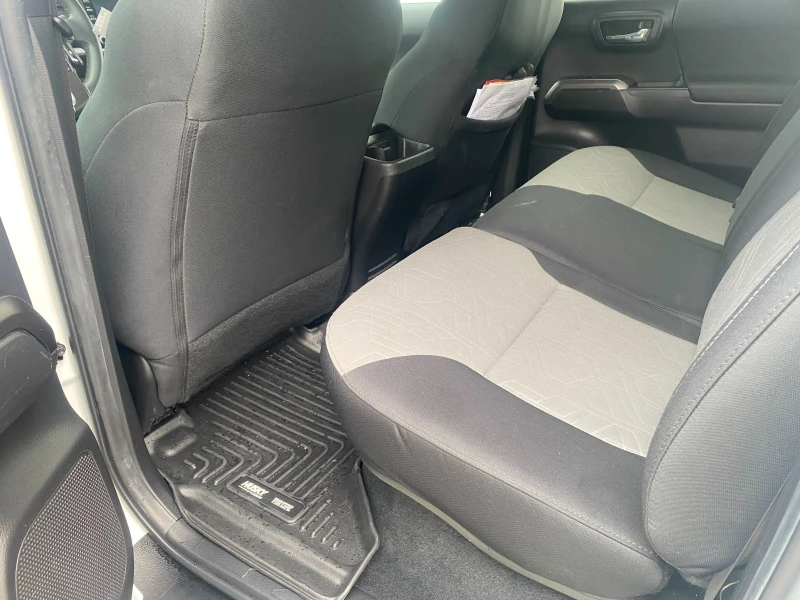 Toyota Tacoma 3.5 Double cab, снимка 12 - Автомобили и джипове - 53340334