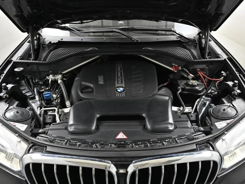 BMW X5 (F15) xDrive 30D, снимка 6 - Автомобили и джипове - 55201951