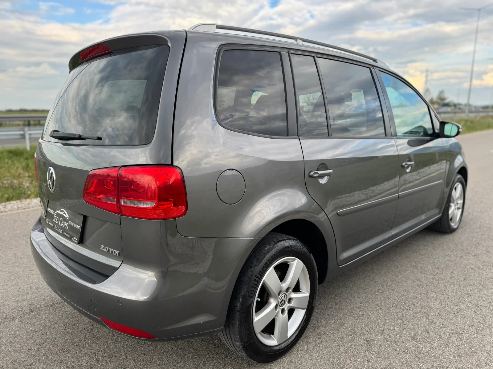 VW Tiguan 2.0 TDI / NAVI / PANORAMA / PODGREV / PARKTRONIC  - изображение 8
