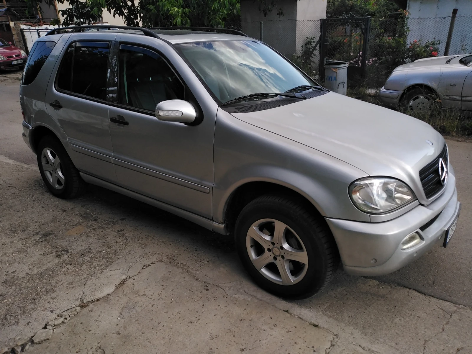 Mercedes-Benz ML 270 2700 - изображение 4