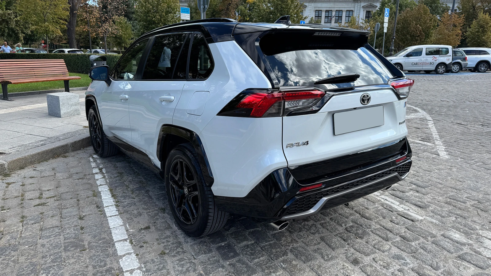 Toyota Rav4 2.5 GR SPORT AWD, НАЛИЧНА с преглед от ТМ АУТО - изображение 4