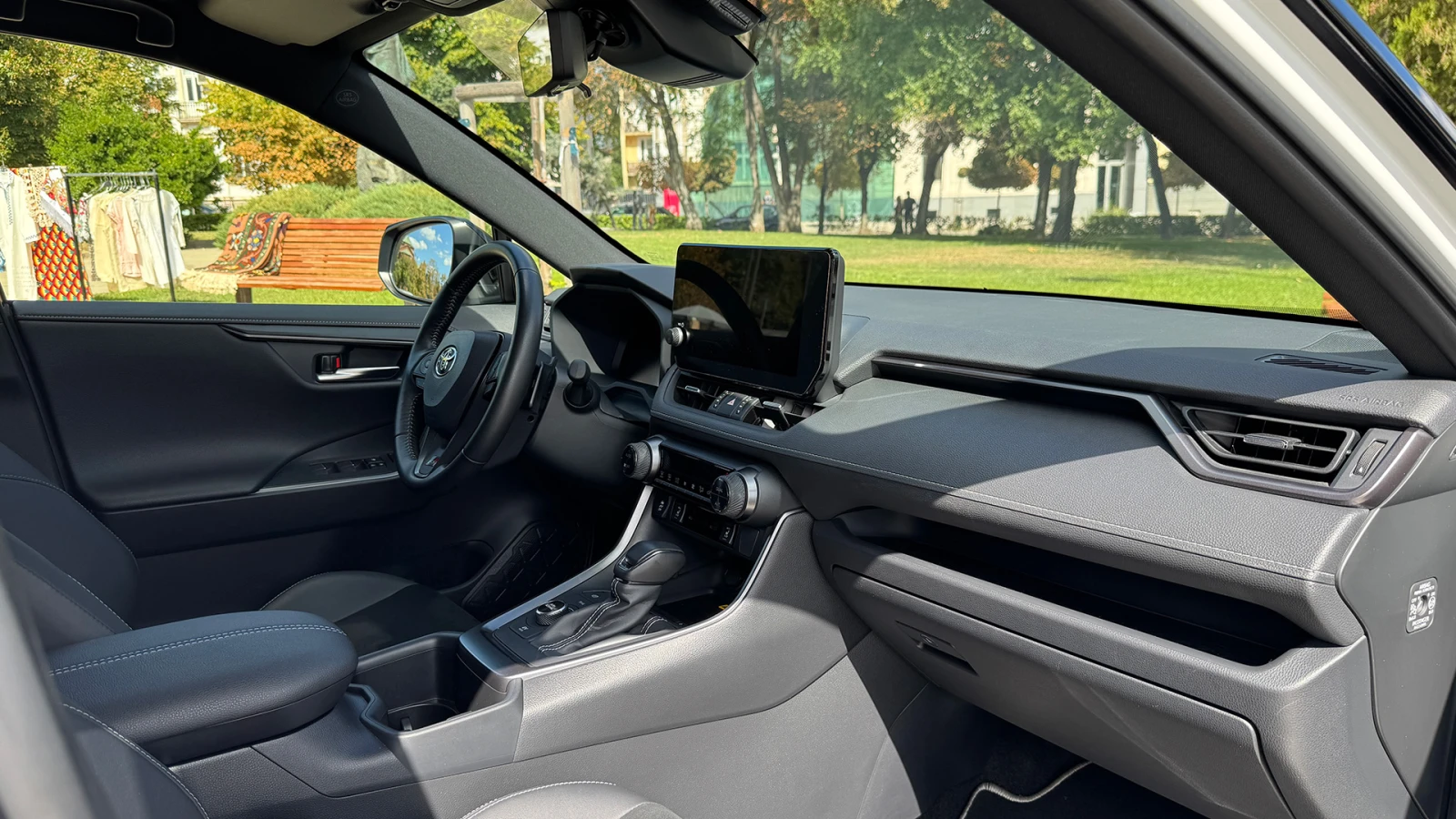 Toyota Rav4 2.5 GR SPORT AWD, НАЛИЧНА с преглед от ТМ АУТО - изображение 5