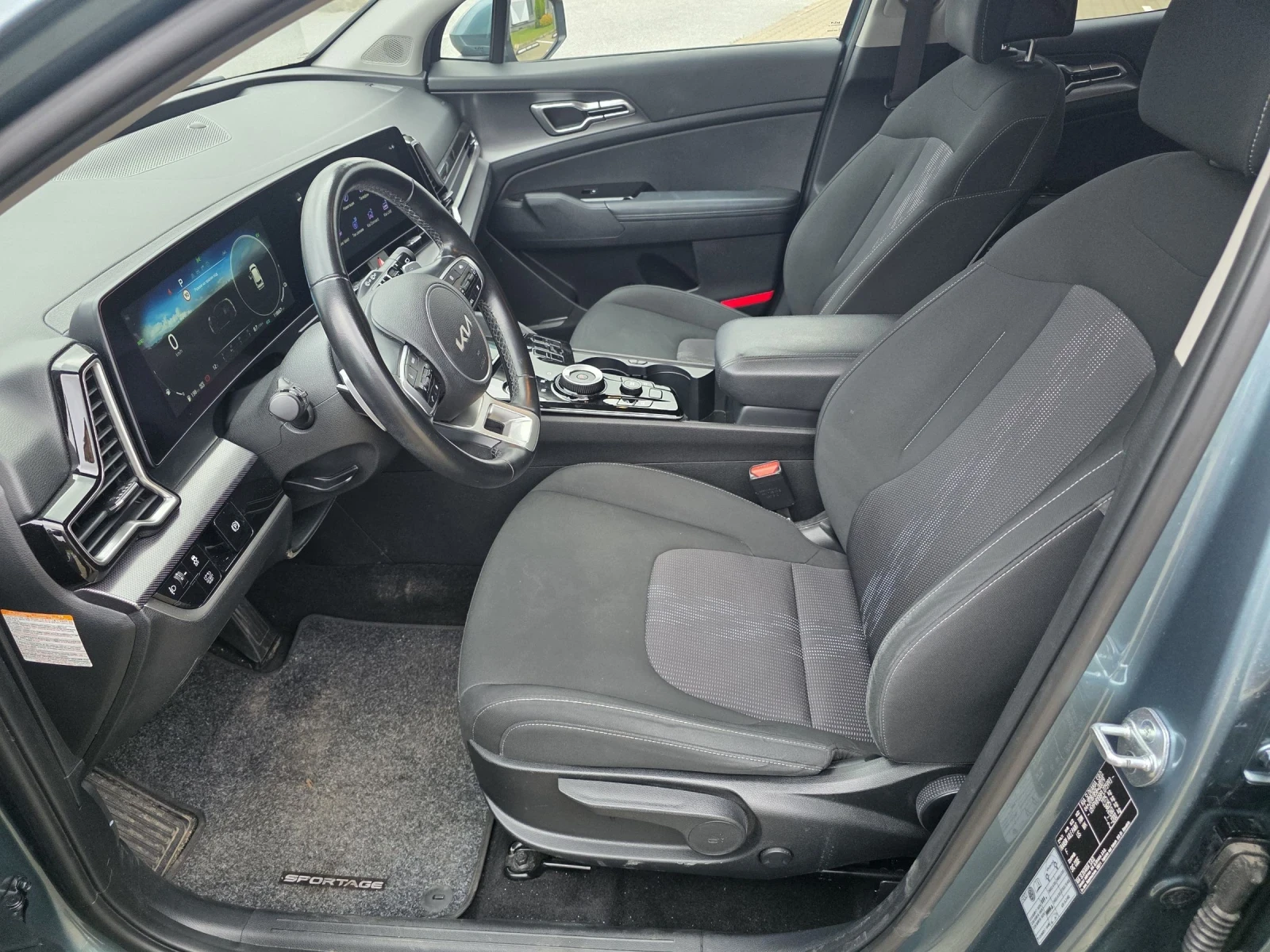 Kia Sportage 1.6i HYBRID 230hp - изображение 8